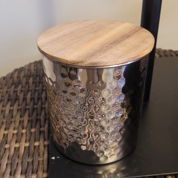 NIB UNCOMMON JAMES Silver Metal Hammered Cannister Set 2 Kitchen Gift Wood Lid - Picture 2 of 6